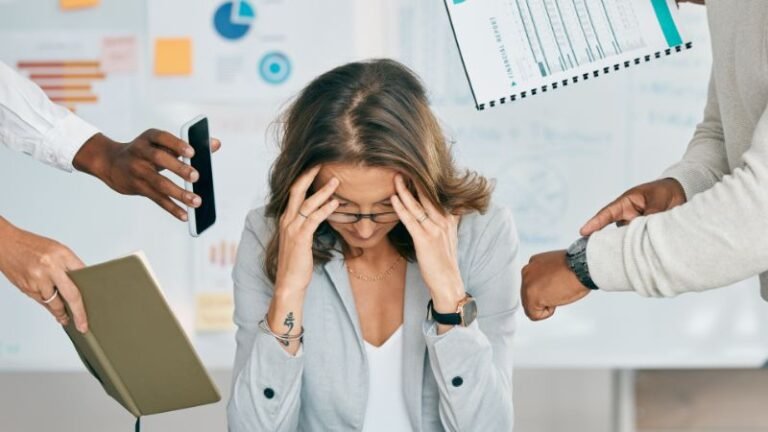Burnout e Neuroendocrinologia O Impacto do Cansaço Crônico nos Hormônios
